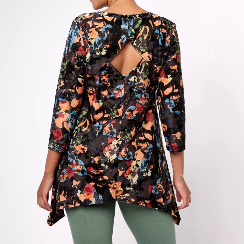 Attitudes by Renee Plus Size Tunic Top Burnout Velvet‎ Slight Open Back Size 3X